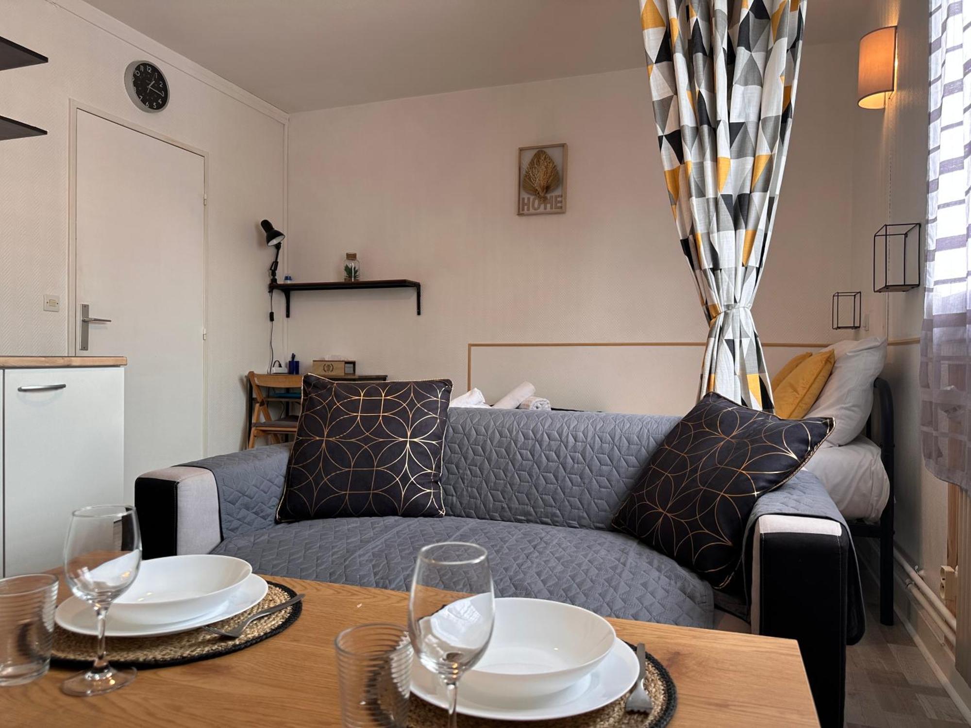 Orleans Centre Proche Gare - Appartement Fonctionnel Residence Calme Parking Prive Gratuit - Le Central Elegance Экстерьер фото
